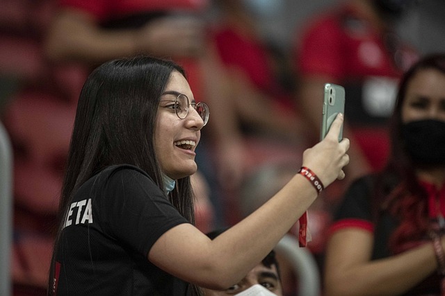 以合作代替 以合作代替